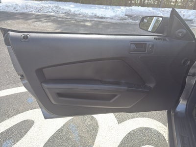 2014 Ford Mustang V6