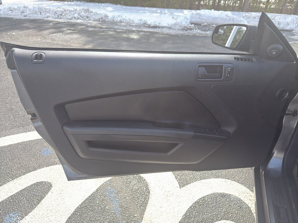 2014 Ford Mustang V6