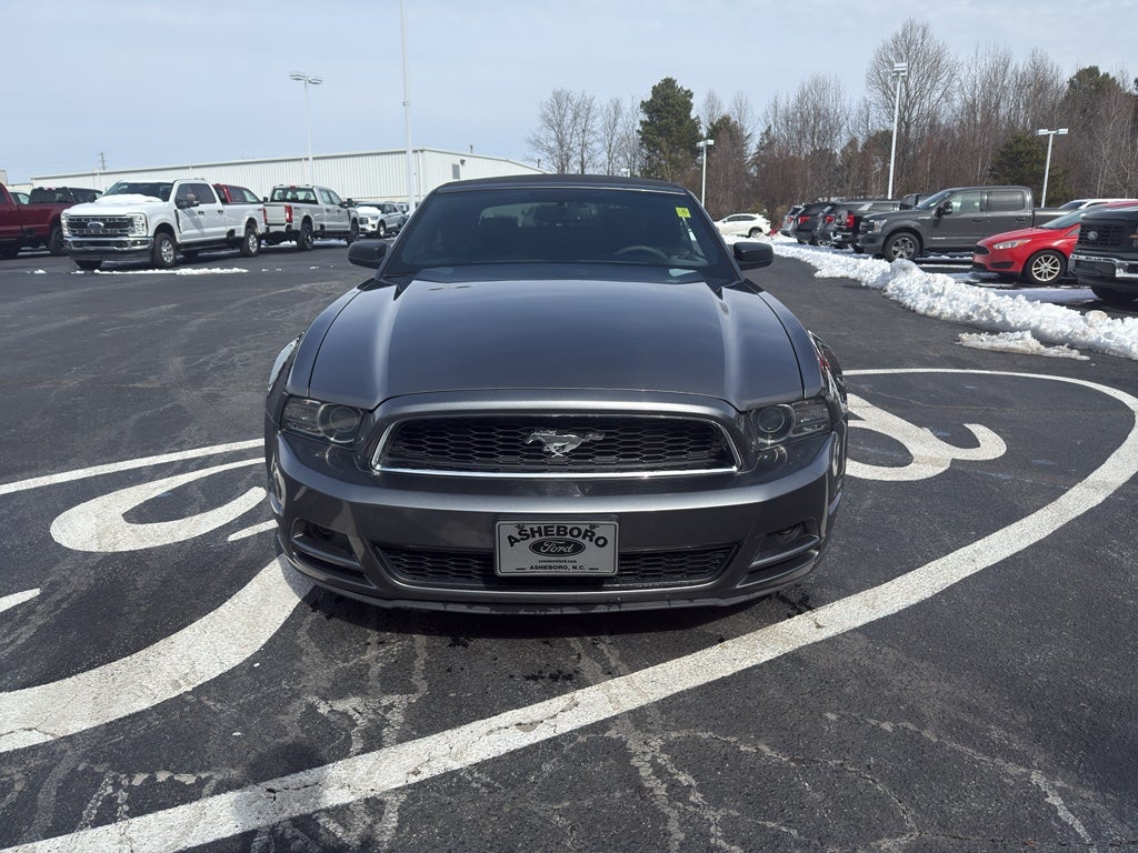 2014 Ford Mustang V6