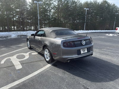 2014 Ford Mustang V6
