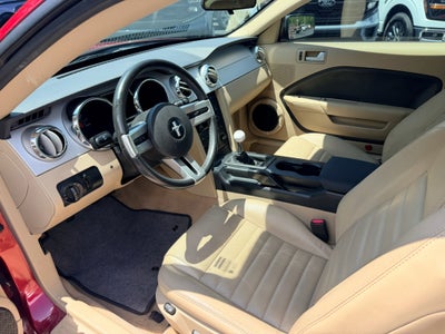 2006 Ford Mustang GT Deluxe