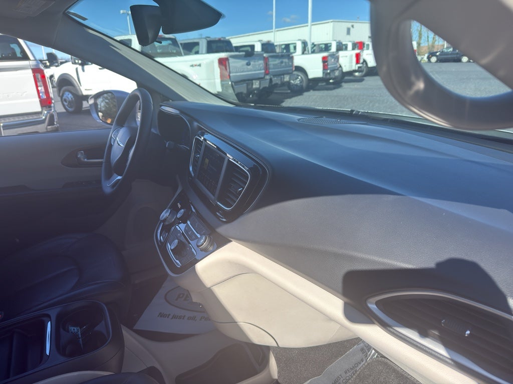 2018 Chrysler Pacifica Touring L