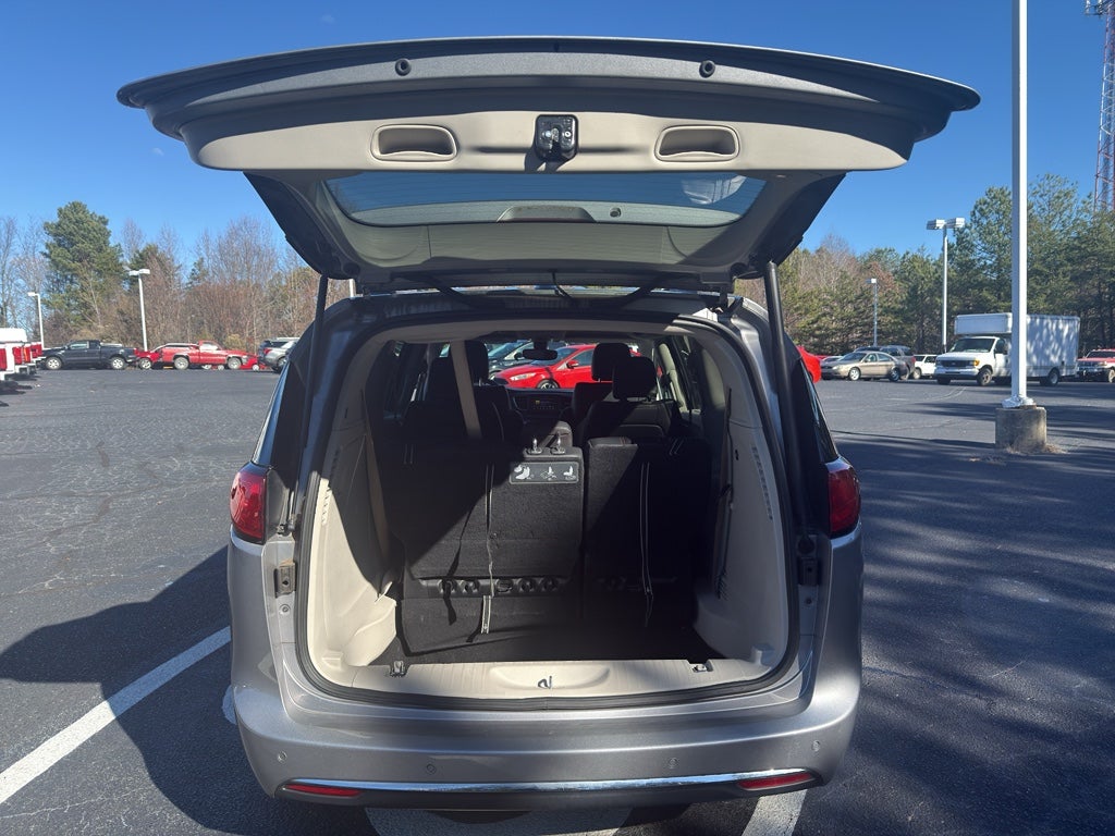2018 Chrysler Pacifica Touring L