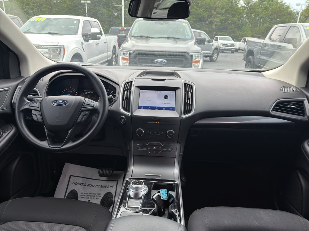 2020 Ford Edge SE