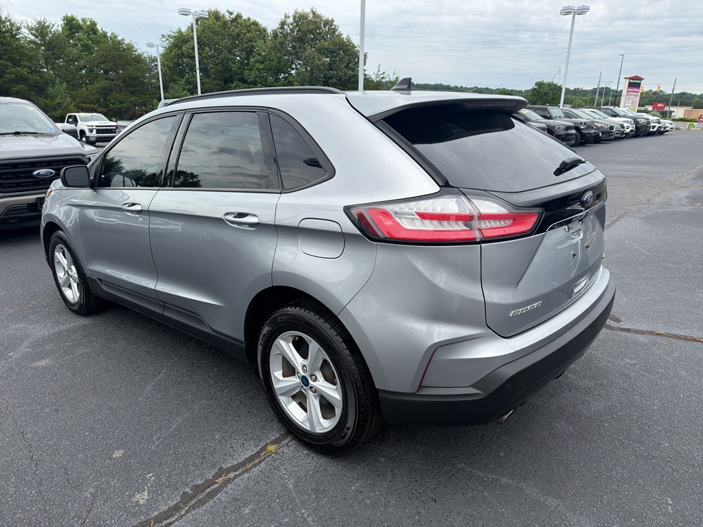 2020 Ford Edge SE