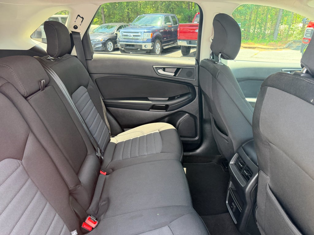 2019 Ford Edge SE