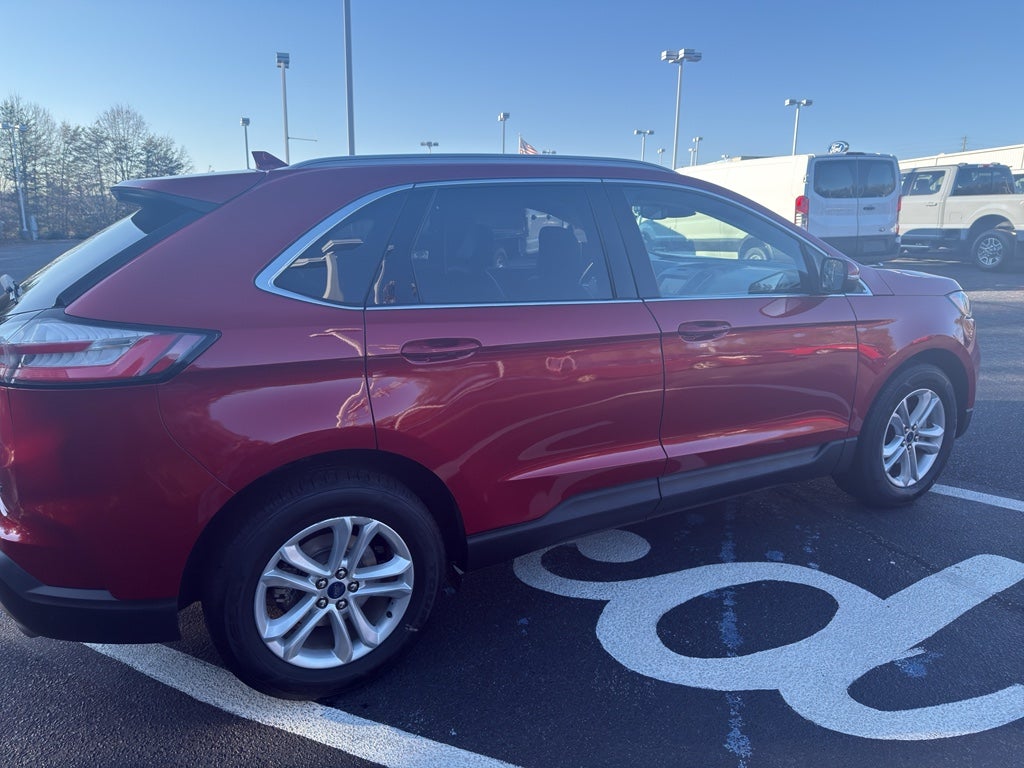 2020 Ford Edge SEL
