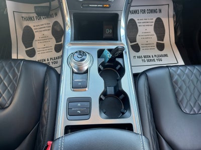 2024 Ford Edge Titanium