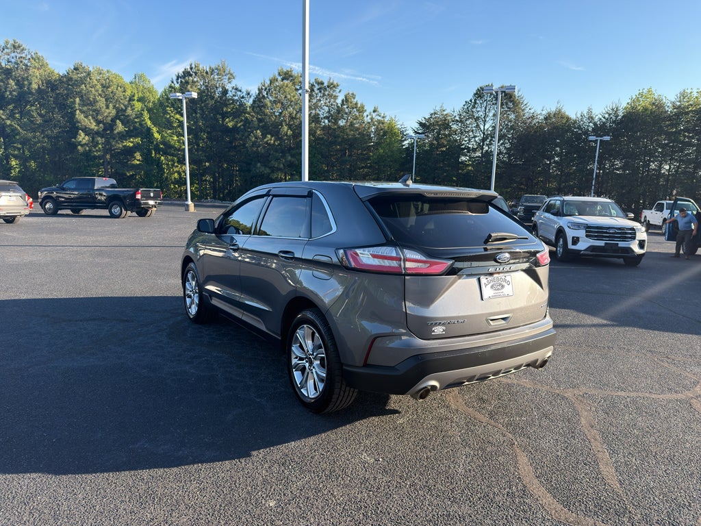 2024 Ford Edge Titanium