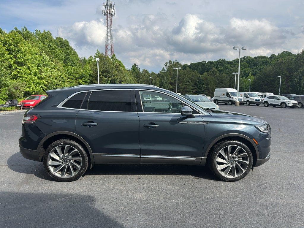 2022 Lincoln Nautilus Reserve