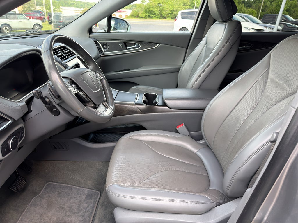 2020 Lincoln Nautilus Reserve