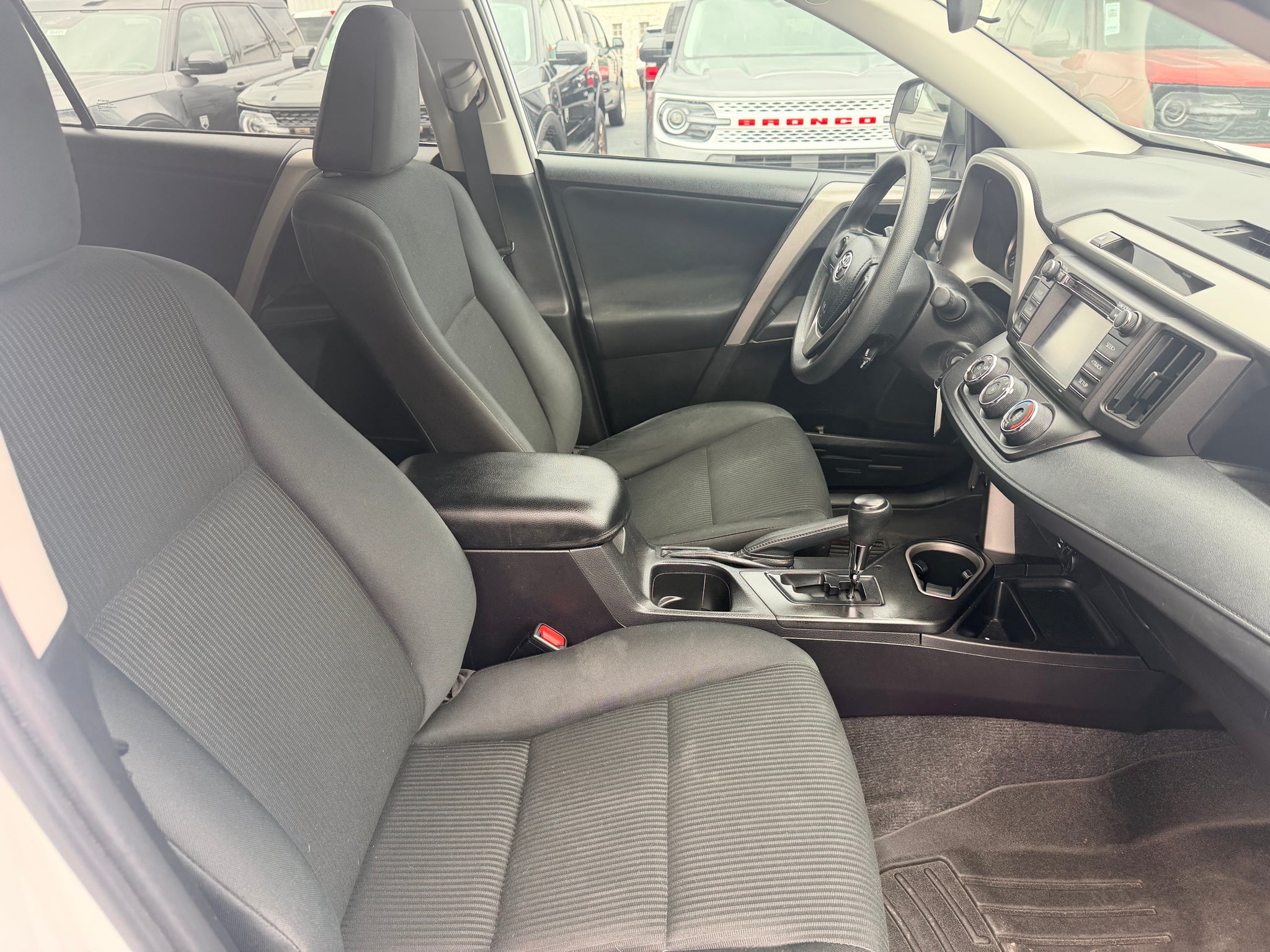 2016 Toyota RAV4 LE