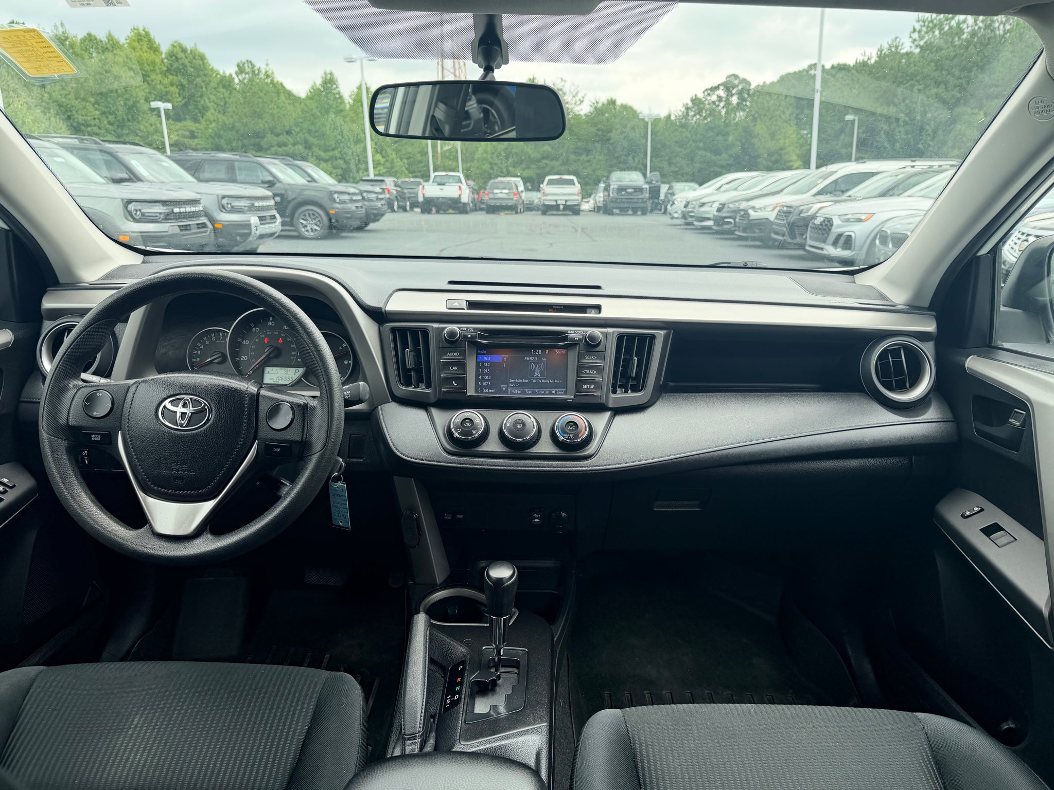 2016 Toyota RAV4 LE