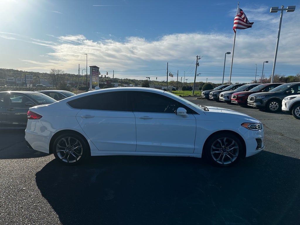 2020 Ford Fusion SEL