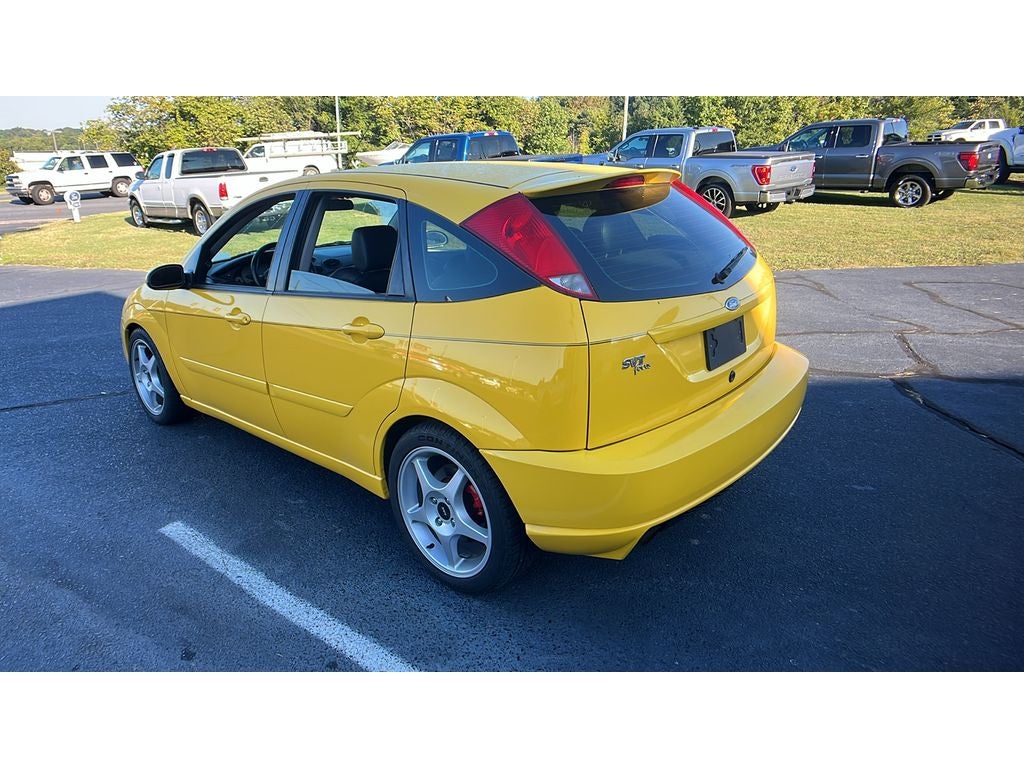 2004 Ford Focus SVT
