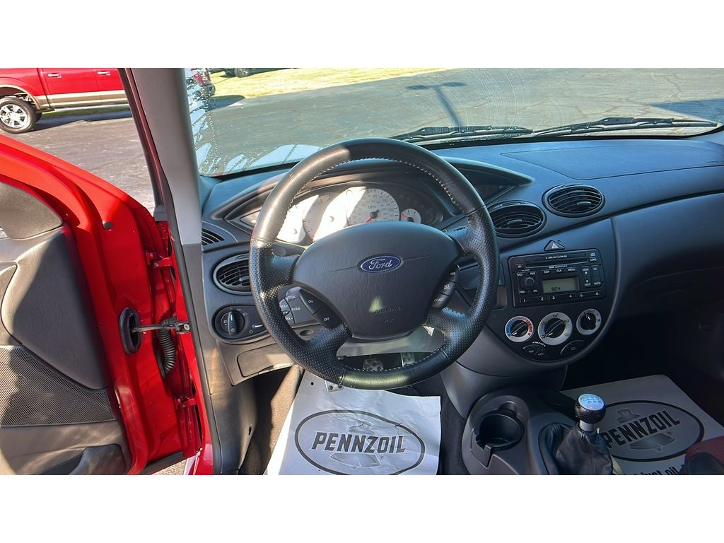 2004 Ford Focus SVT