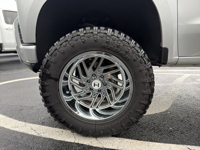 2020 Chevrolet Silverado Custom