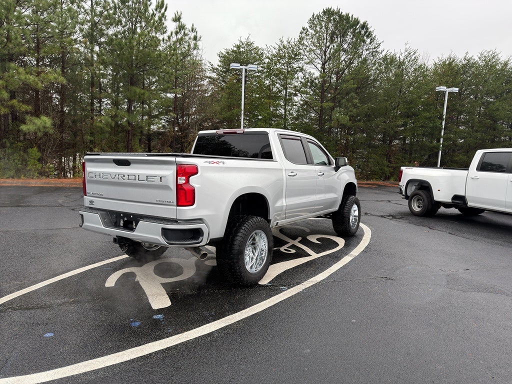 2020 Chevrolet Silverado Custom