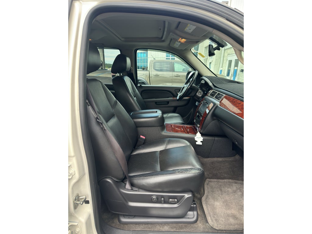 2013 Chevrolet Avalanche LTZ