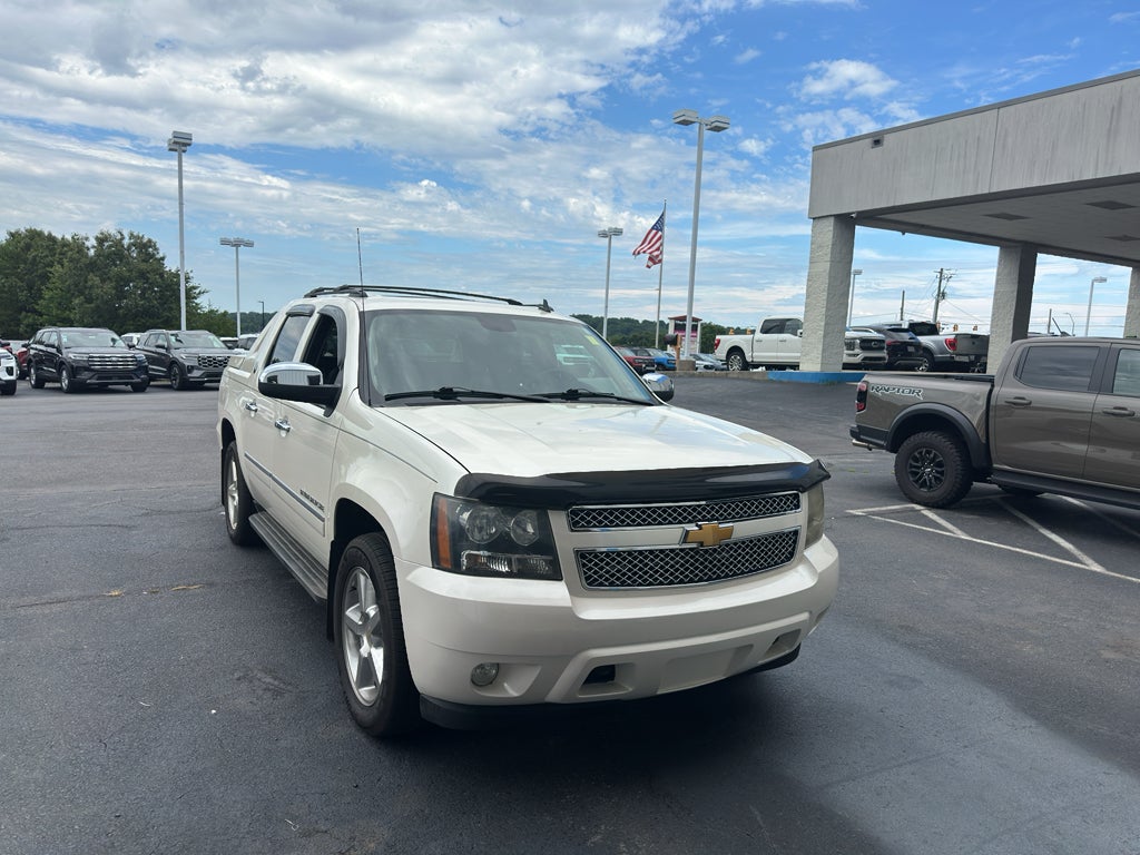 2013 Chevrolet Avalanche LTZ