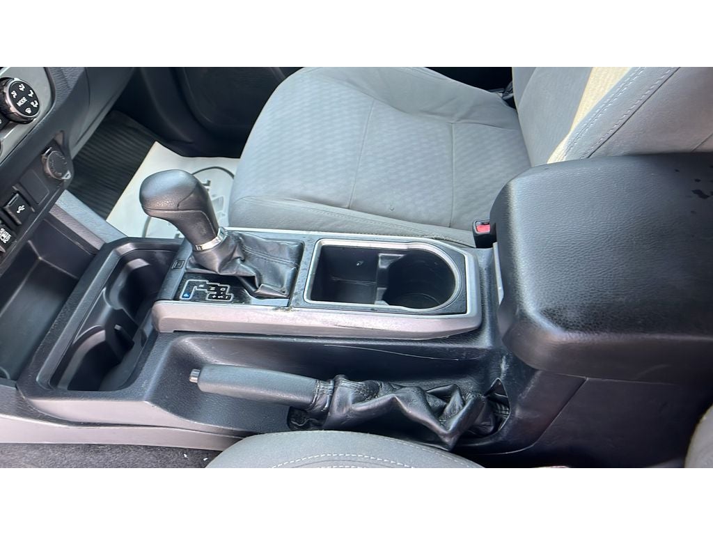 2020 Toyota Tacoma SR5