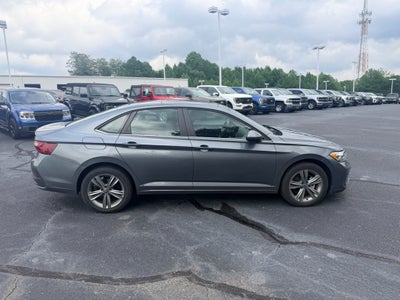 2024 Volkswagen Jetta SE