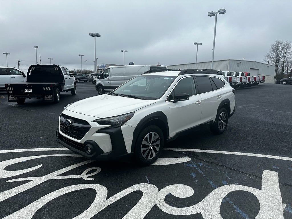 2023 Subaru Outback Premium