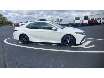 2021 Toyota Camry SE