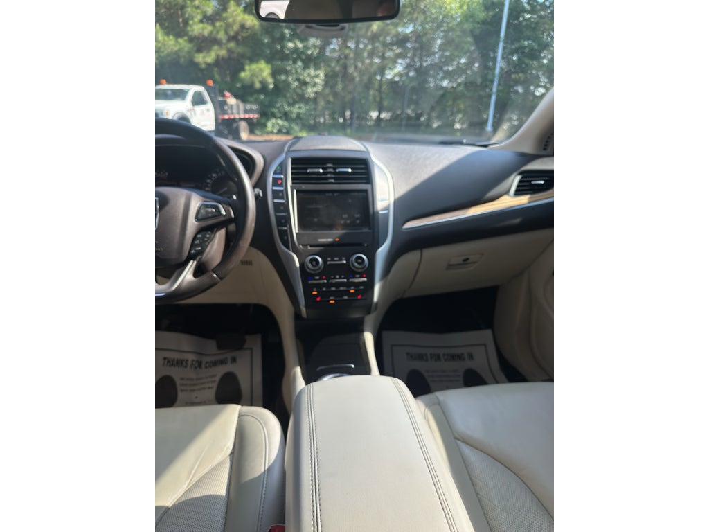 2015 Lincoln MKC Base