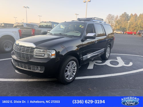 2011 Lincoln Navigator Base