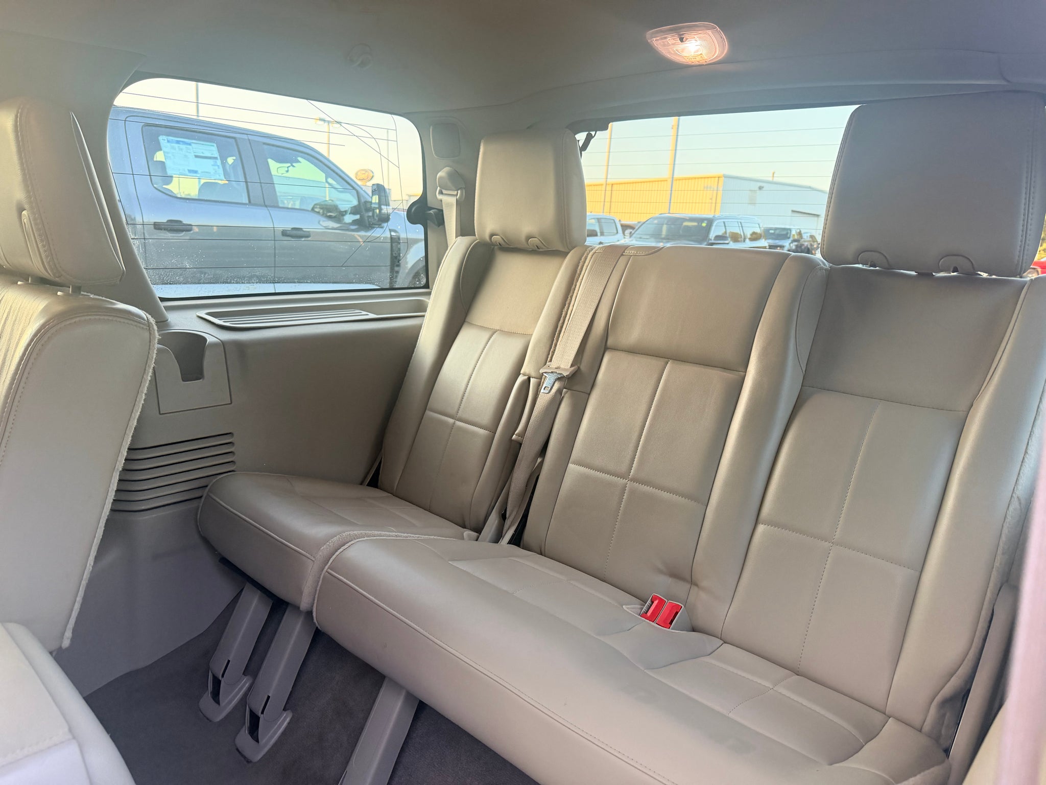 2011 Lincoln Navigator Base