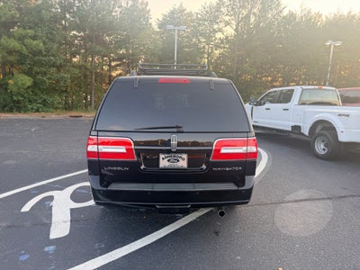 2011 Lincoln Navigator Base