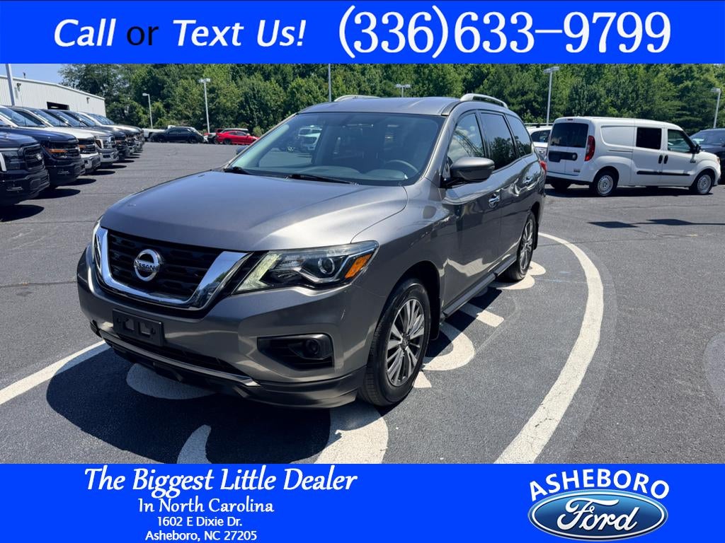 2017 Nissan Pathfinder S