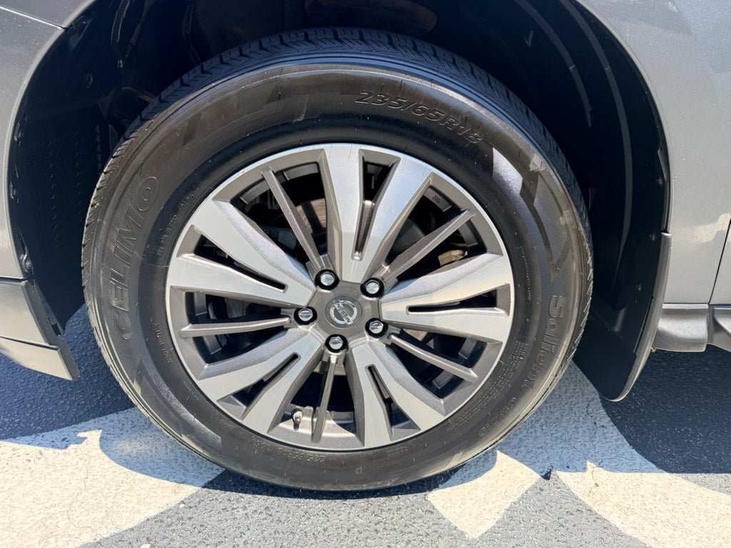 2017 Nissan Pathfinder S