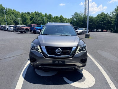 2017 Nissan Pathfinder S