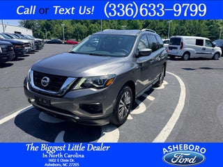 2017 Nissan Pathfinder S