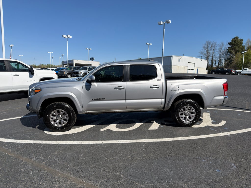 2017 Toyota Tacoma SR5