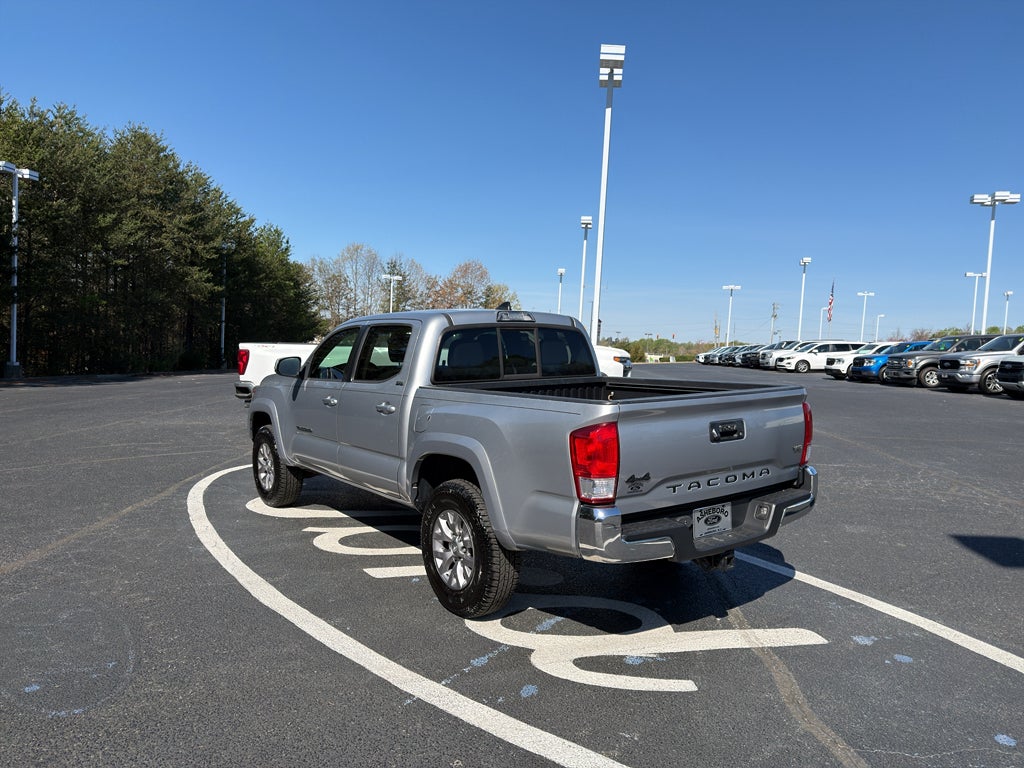 2017 Toyota Tacoma SR5
