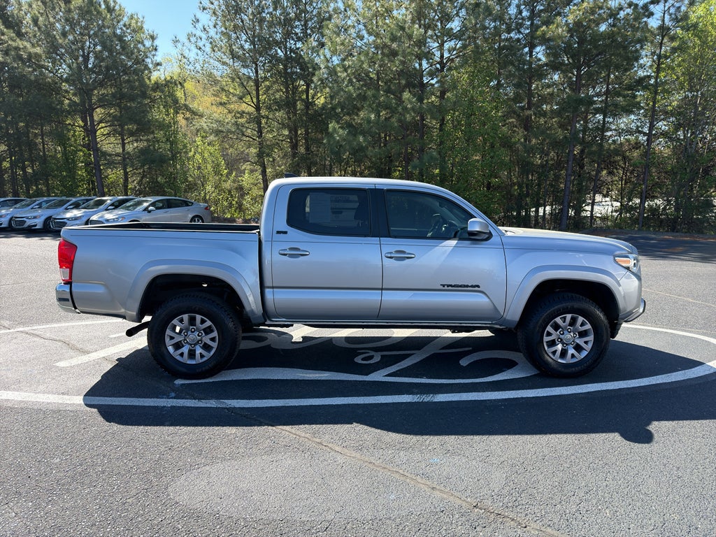 2017 Toyota Tacoma SR5