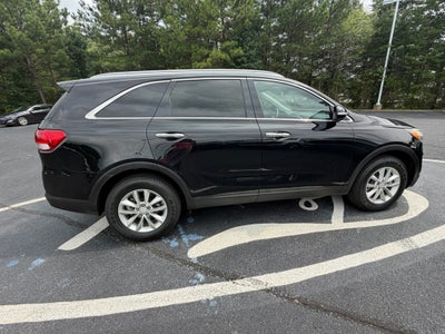 2017 Kia Sorento LX