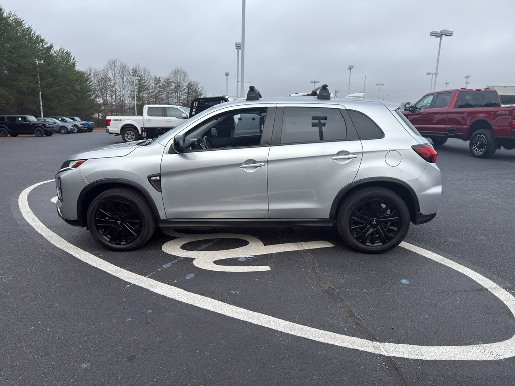 2023 Mitsubishi Outlander Sport ES