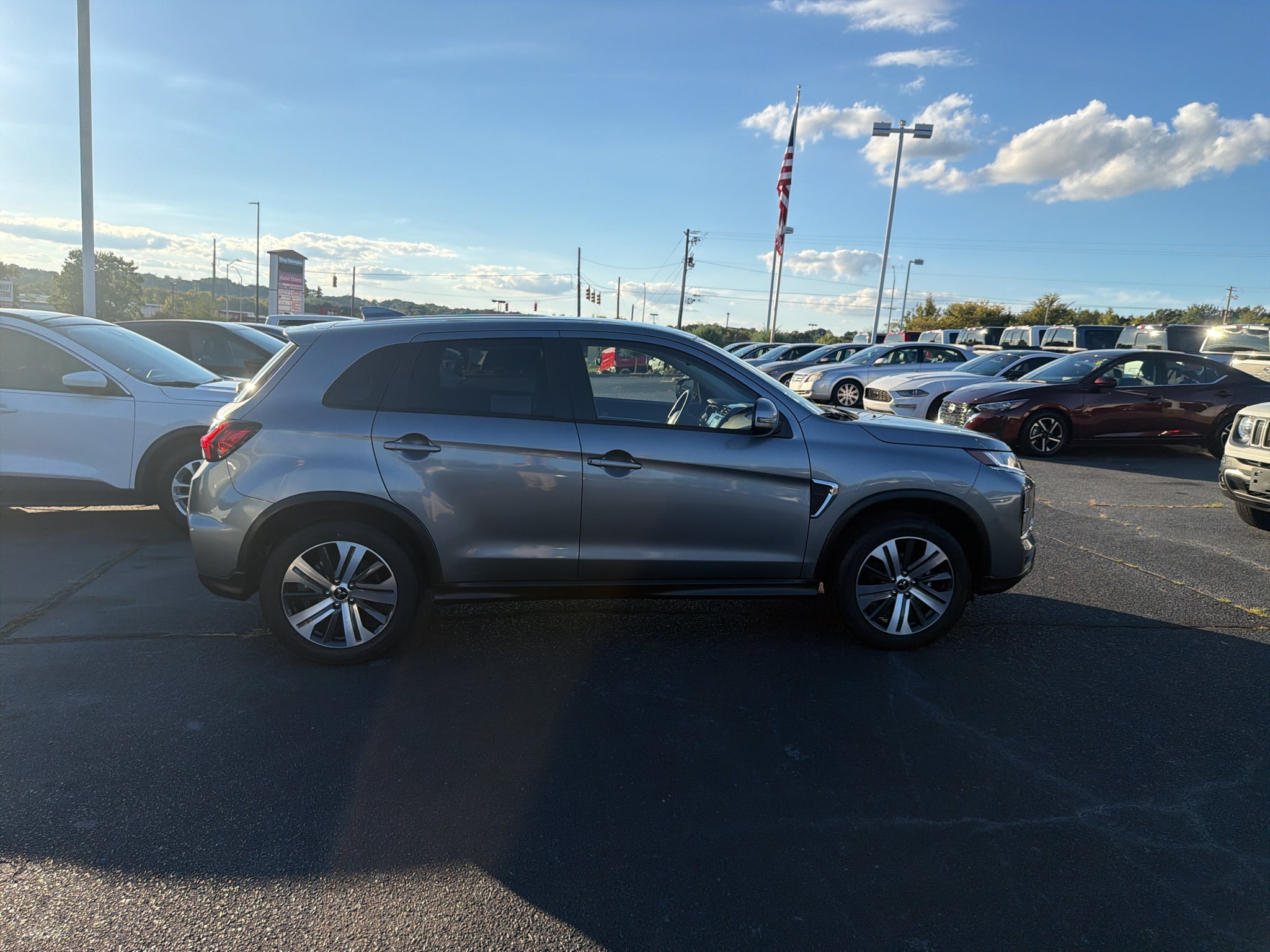 2024 Mitsubishi Outlander Sport ES