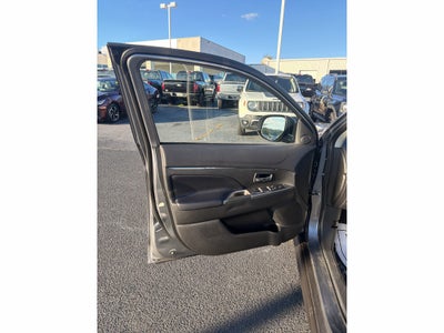 2024 Mitsubishi Outlander Sport ES