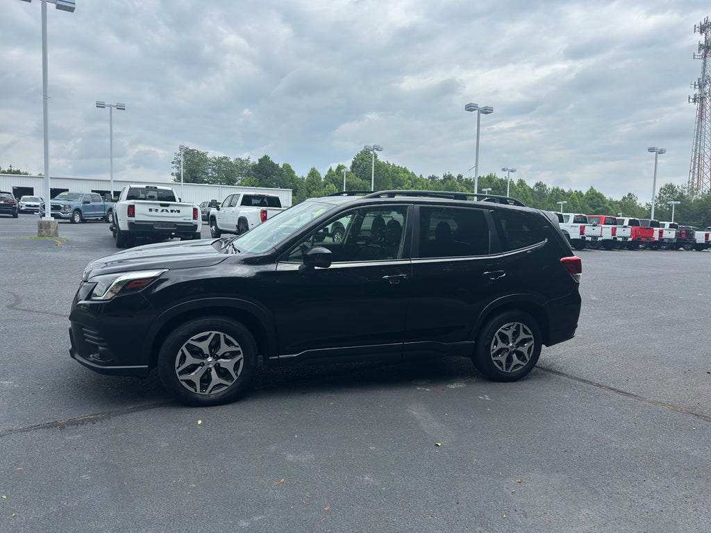 2024 Subaru Forester Premium