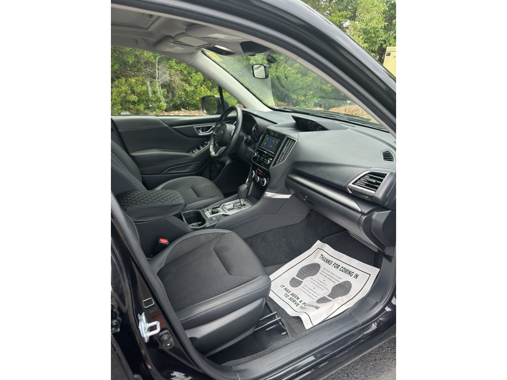 2024 Subaru Forester Premium