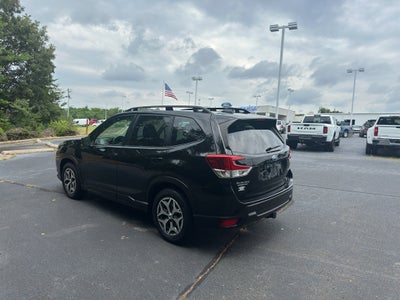2024 Subaru Forester Premium
