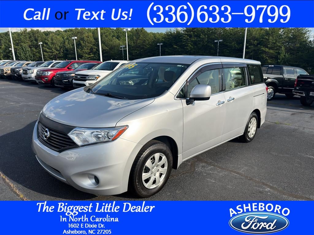2015 Nissan Quest S's photo