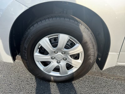 2015 Nissan Quest S