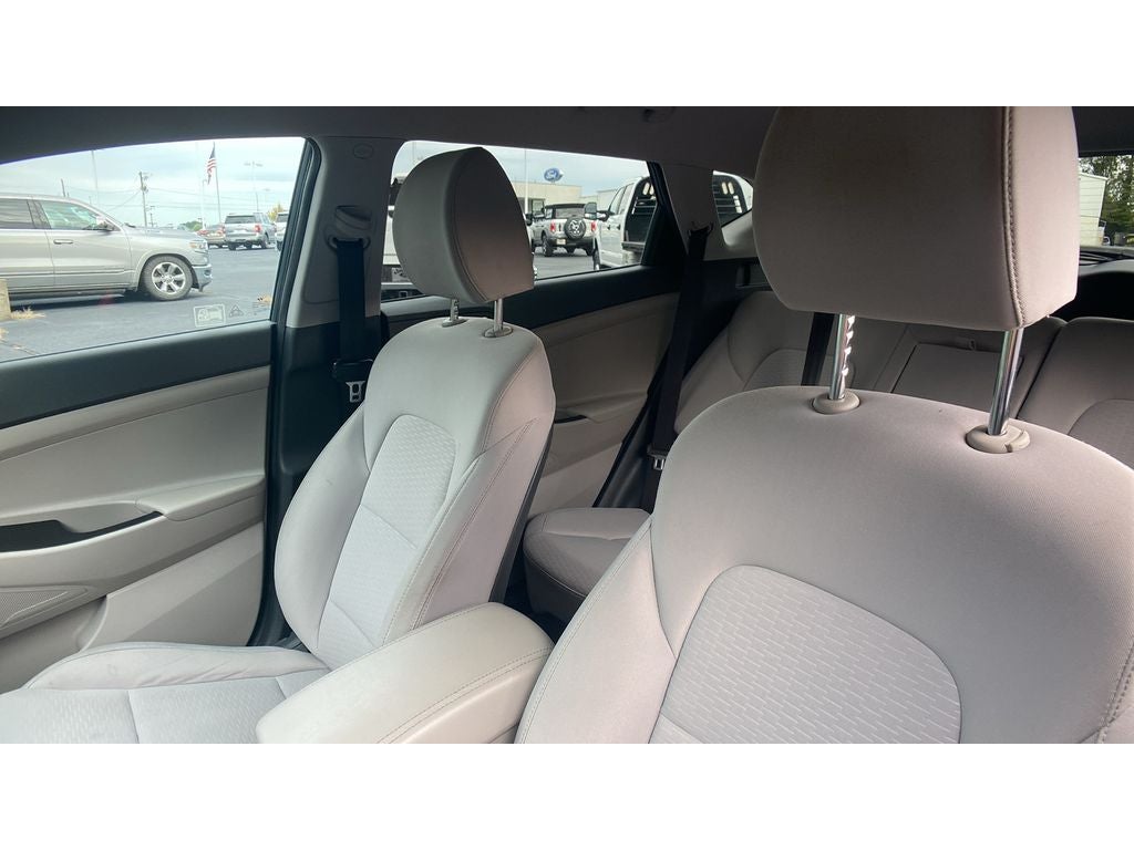 2021 Hyundai Tucson SE