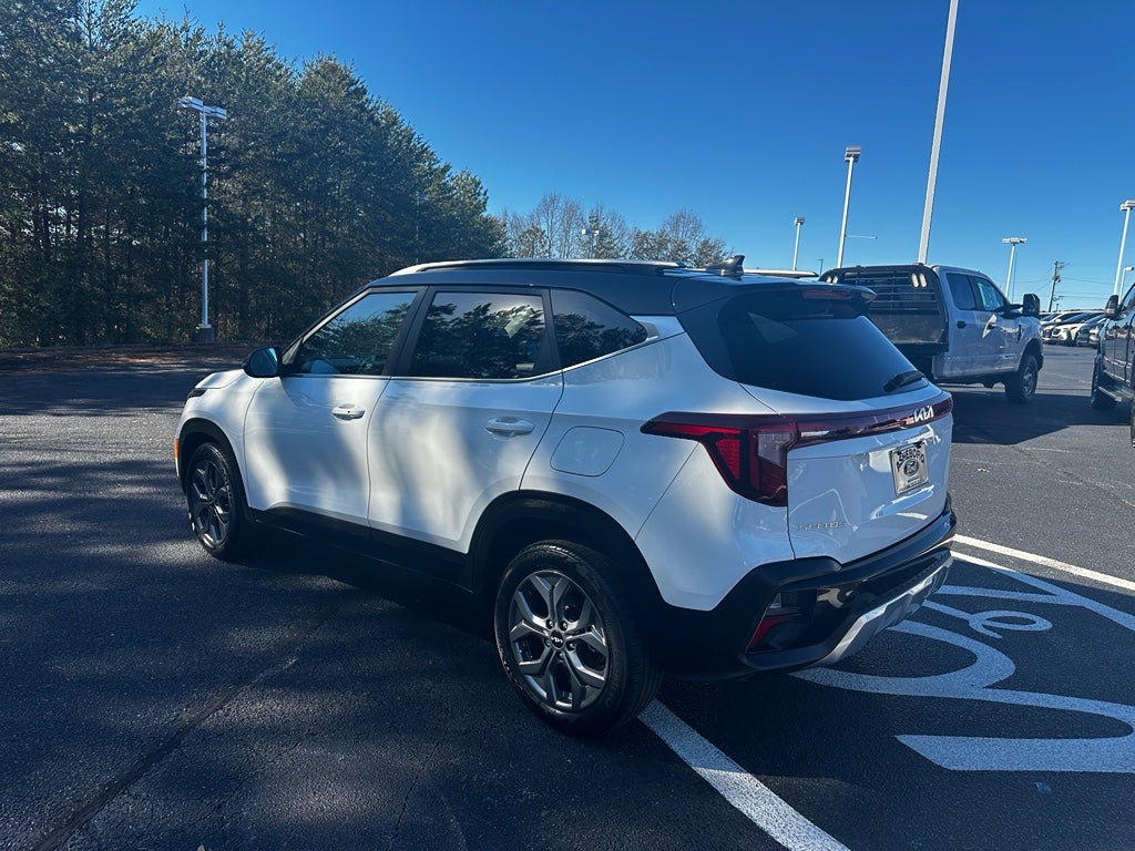 2024 Kia Seltos S
